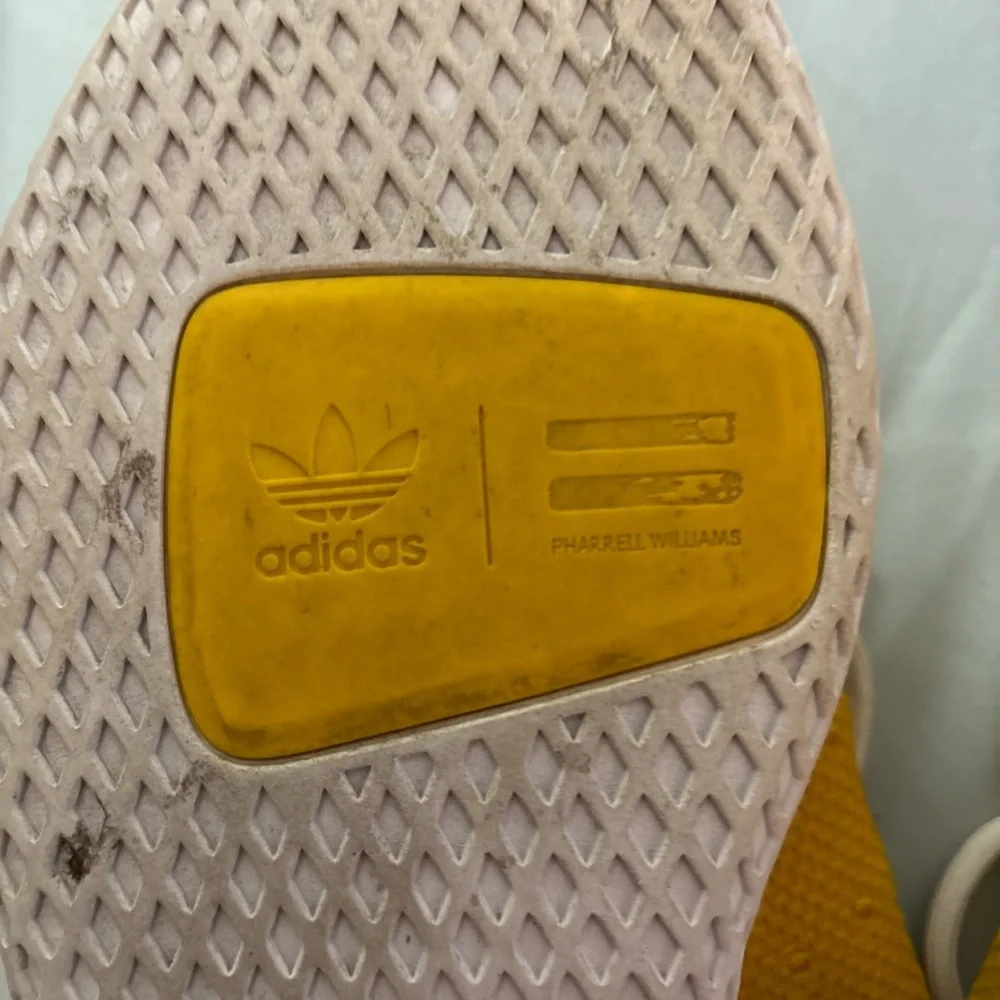 Adidas Pharrell Williams Hu Holi Tennis Yellow Mens Sz 6.5 Womens 8 UK 6 Unisex